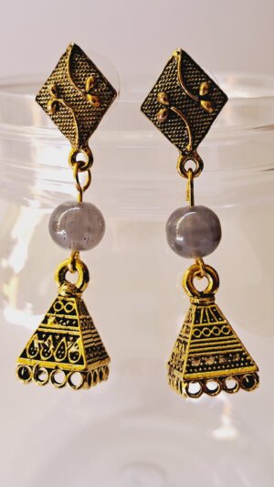 Geometric Gold-Toned Drop Earrings – EAOX0010