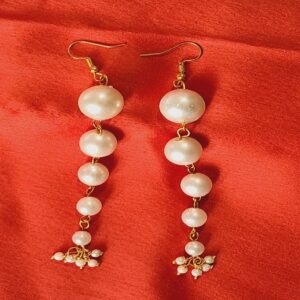 Graceful Pearl Drop Earrings – Classic Elegance - EABE0019