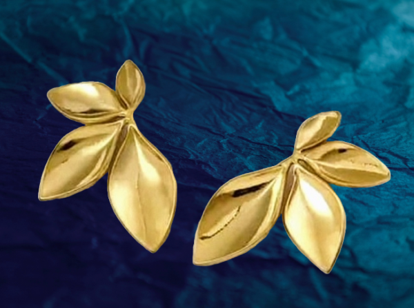 Gold Toned Leaf Stud Earrings – Nature-Inspired Elegance - EATR0002