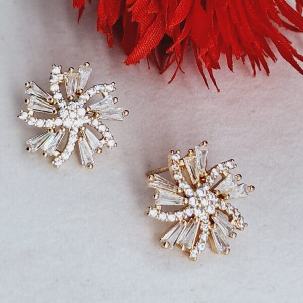 Elegant Sparkling Crystal Burst Stud Earrings – Party & Daily Wear -EATR0004