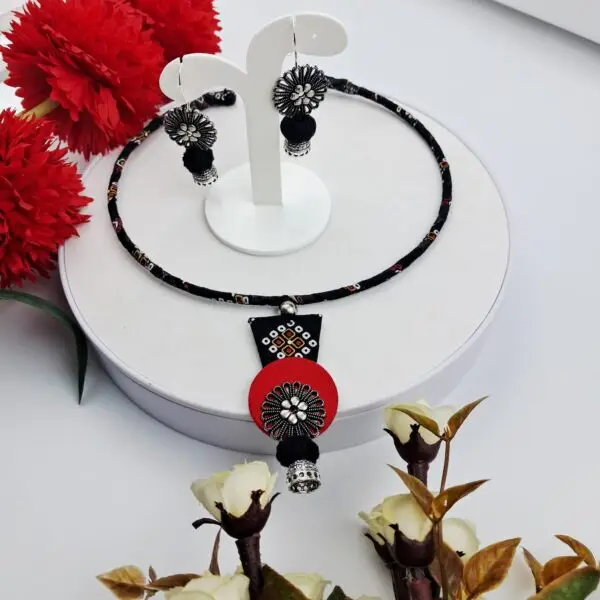 Handmade Colorful Fabric Hasli Necklace Set with Earrings - JSFA0019 - Image 4