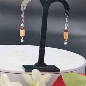 Handcrafted Minimalist Wooden Bead Drop Earrings – RUG0001